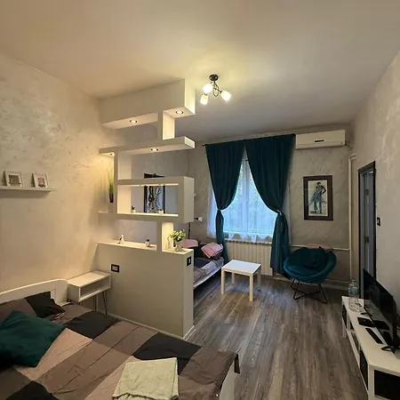 Apartman M&l Downtown Sajmiste